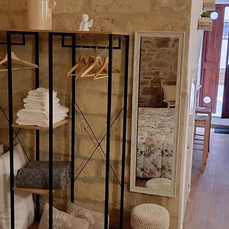 Loft Albicocca Bed & Breakfast Бари Екстериор снимка