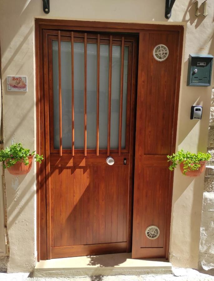 Loft Albicocca Bed & Breakfast Бари Екстериор снимка